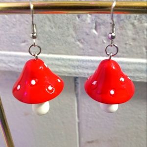 🍄Red mushroom earings🍄
